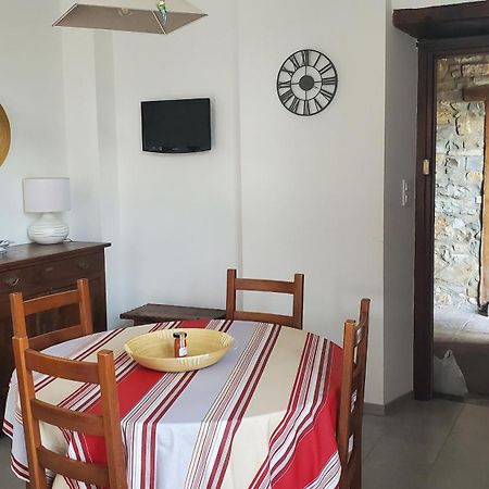 Logement Calme Et Authentique A אספלט מראה חיצוני תמונה