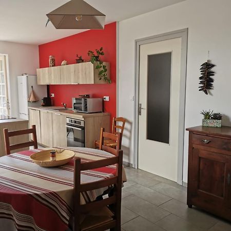 Logement Calme Et Authentique A אספלט חדר תמונה