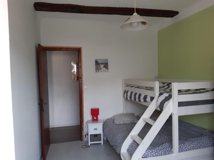 Logement Calme Et Authentique A אספלט מראה חיצוני תמונה