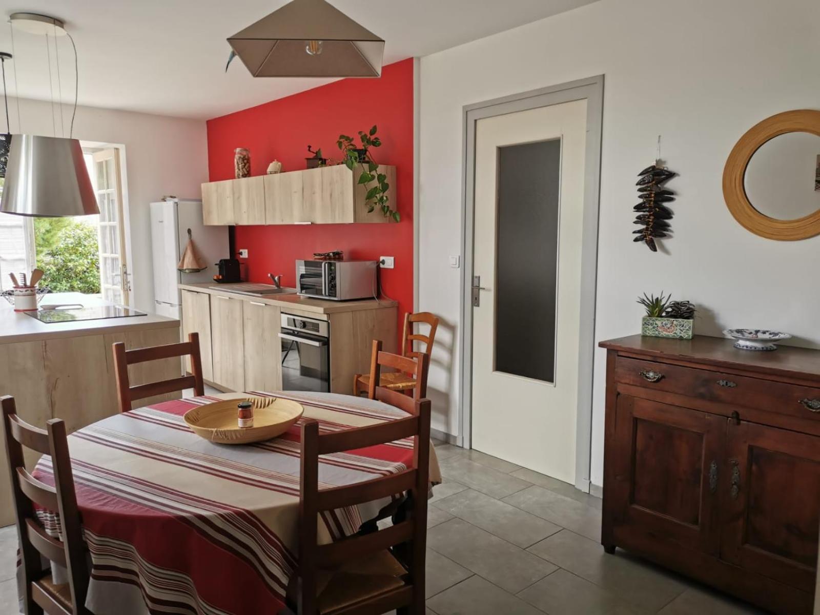 Logement Calme Et Authentique A אספלט חדר תמונה
